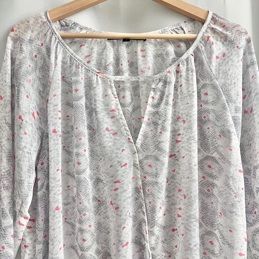 Love Stitch Small Gray Purple Floral Sheer Wrap Style Blouse 3/4 Balloon Sleeve